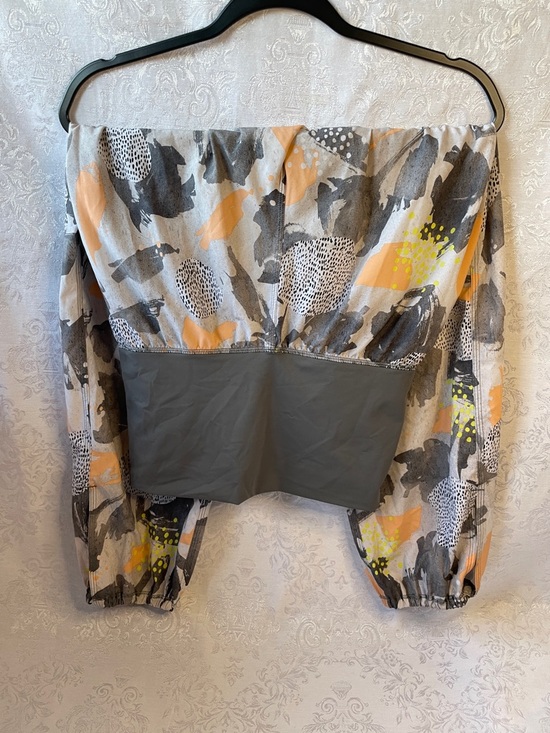 lululemon athletica Pants - NWOT LuLuLemon Abstract Print Lightweight bubble Pants.  Size 6.